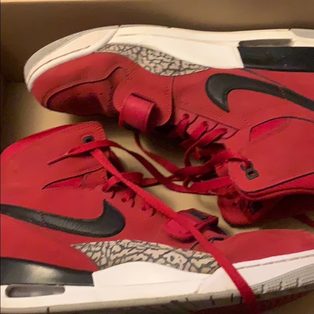 Jordan legacy 312